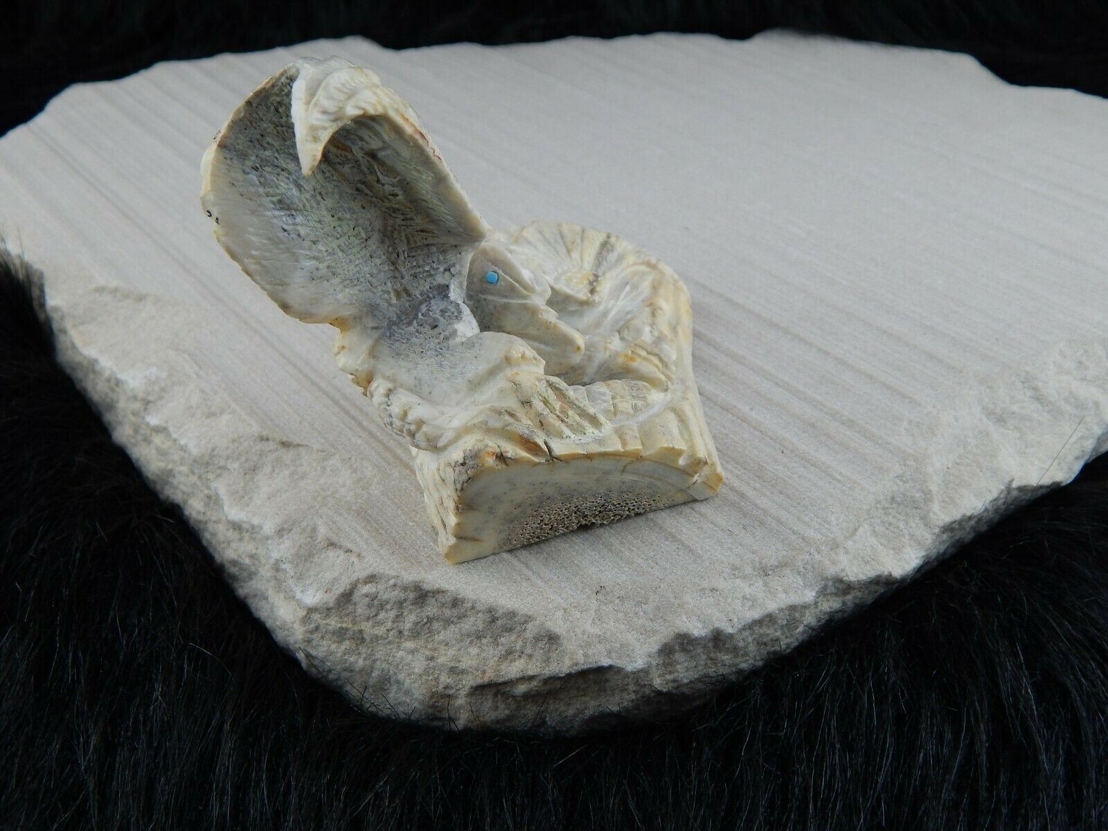 Eagle Zuni Fetish Carving - Jerrold Lahaleon - High Lonesome Trading