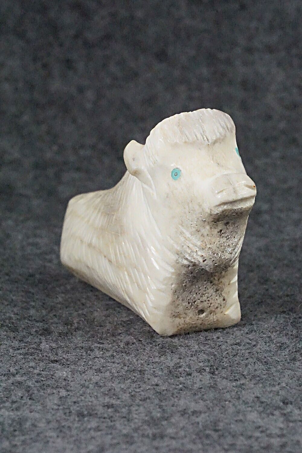 Buffalo Zuni Fetish Carving - Allison White
