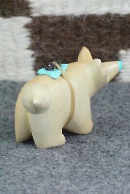Wolf Zuni Fetish Carving - Enrike Leekya