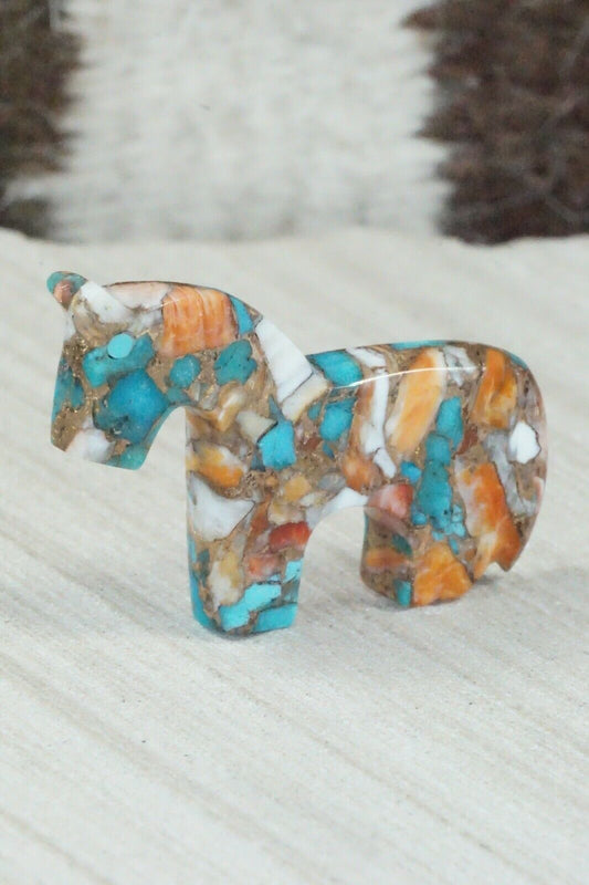 Horse Zuni Fetish Carving - Bernard Laiwakete