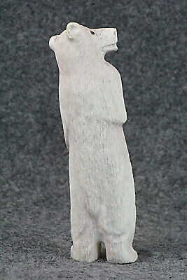 Bear Zuni Fetish Carving - Maxx Laate