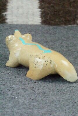 Badger Zuni Fetish Carving - Enrike Leekya