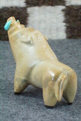 Boar Zuni Fetish Carving - Enrike Leekya