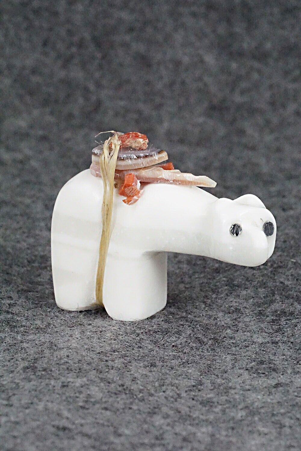 Bear Zuni Fetish Carving - Lance Deysee