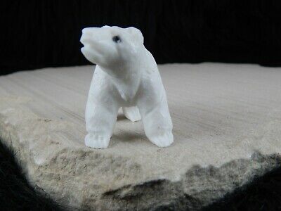 Bear Zuni Fetish Carving - Herbert Him - High Lonesome Trading