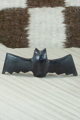 Bat Zuni Fetish Carving - Tim Lementino
