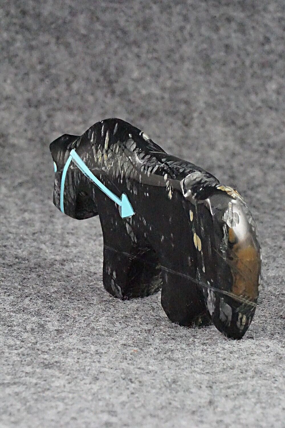 Horse Zuni Fetish Carving - Rodney Laiwakete