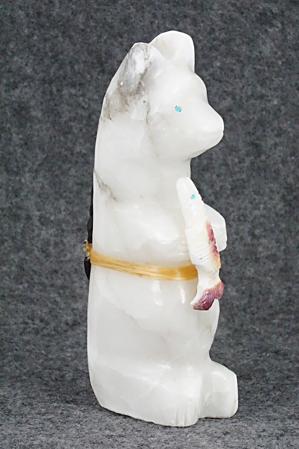 Bear Zuni Fetish Carving - Peter Gasper