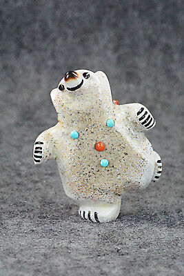 Bear Zuni Fetish Carving - Claudia Peina