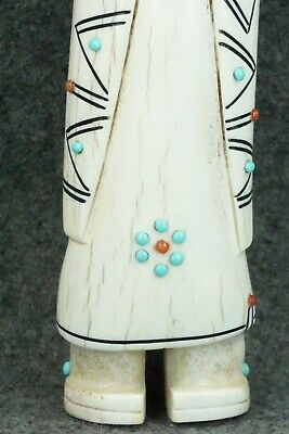 Corn Maiden Zuni Fetish Carving - Claudia Peina