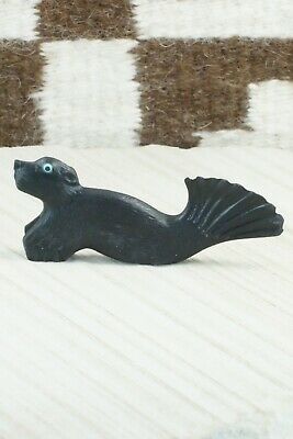 Seal Zuni Fetish Carving - Glendon Lasiloo