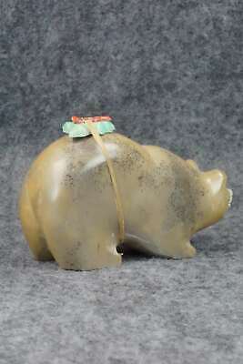 Bear Zuni Fetish Carving - Enrike Leekya