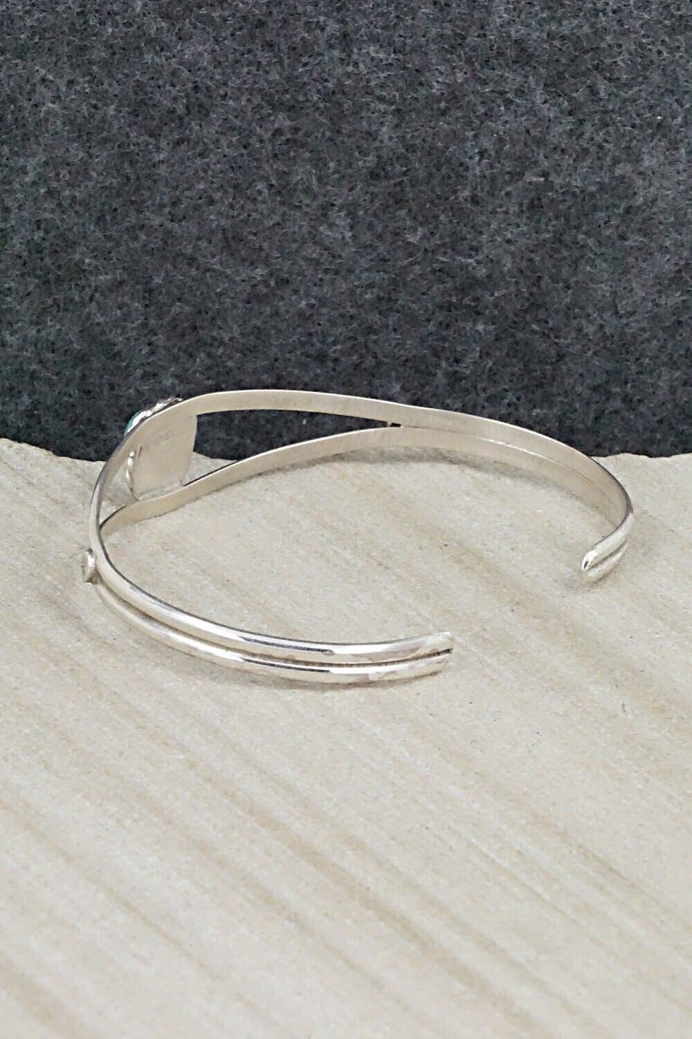 Turquoise & Sterling Silver Bracelet - Elton Cadman