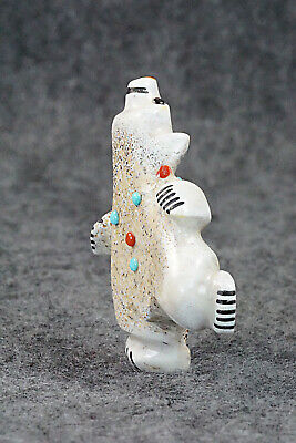 Bear Zuni Fetish Carving - Claudia Peina