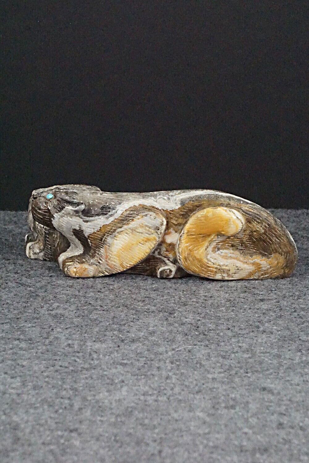 Mountain Lion Zuni Fetish Carving - Lance Cheama