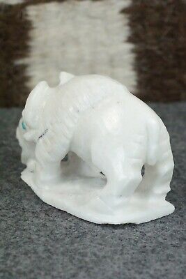 Buffalo Zuni Fetish Carving - Derrick Kaamasee