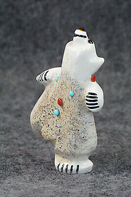 Bear Zuni Fetish Carving - Claudia Peina