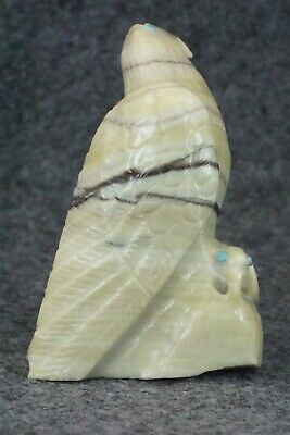 Eagle Zuni Fetish Carving - Derrick Kaamasee