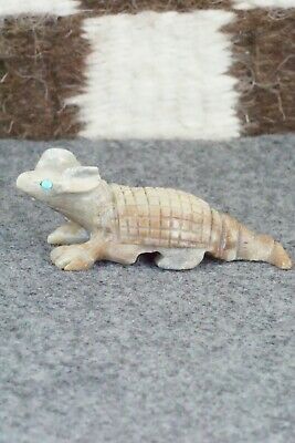 Armadillo Zuni Fetish Carving - Dana Malani