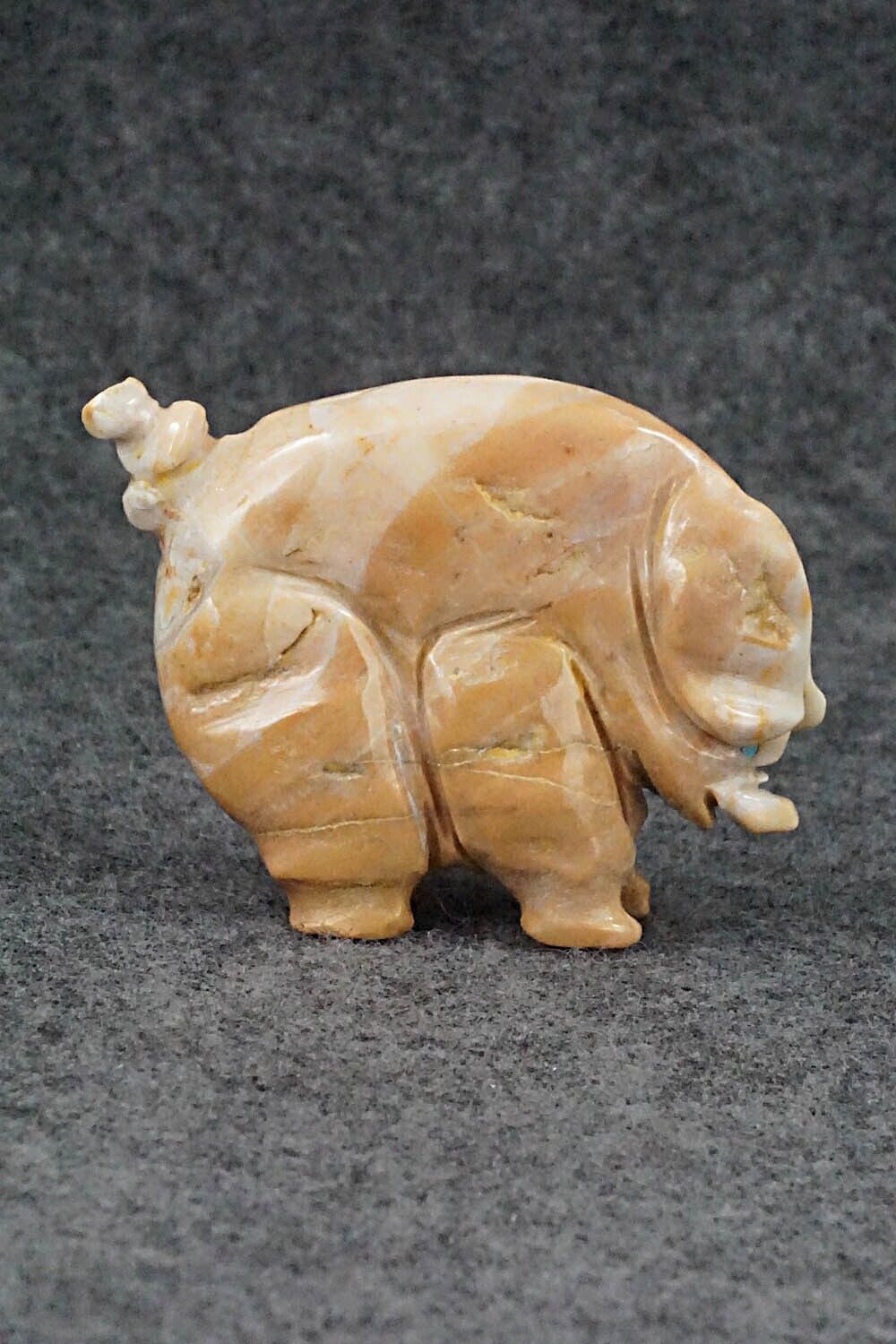 Pig Zuni Fetish Carving - Stanton Hannaweeke