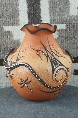 Zuni Pottery - Deldrick Cellicion