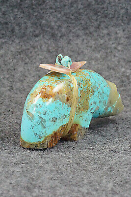 Bear Zuni Fetish Carving - Daphne Quam
