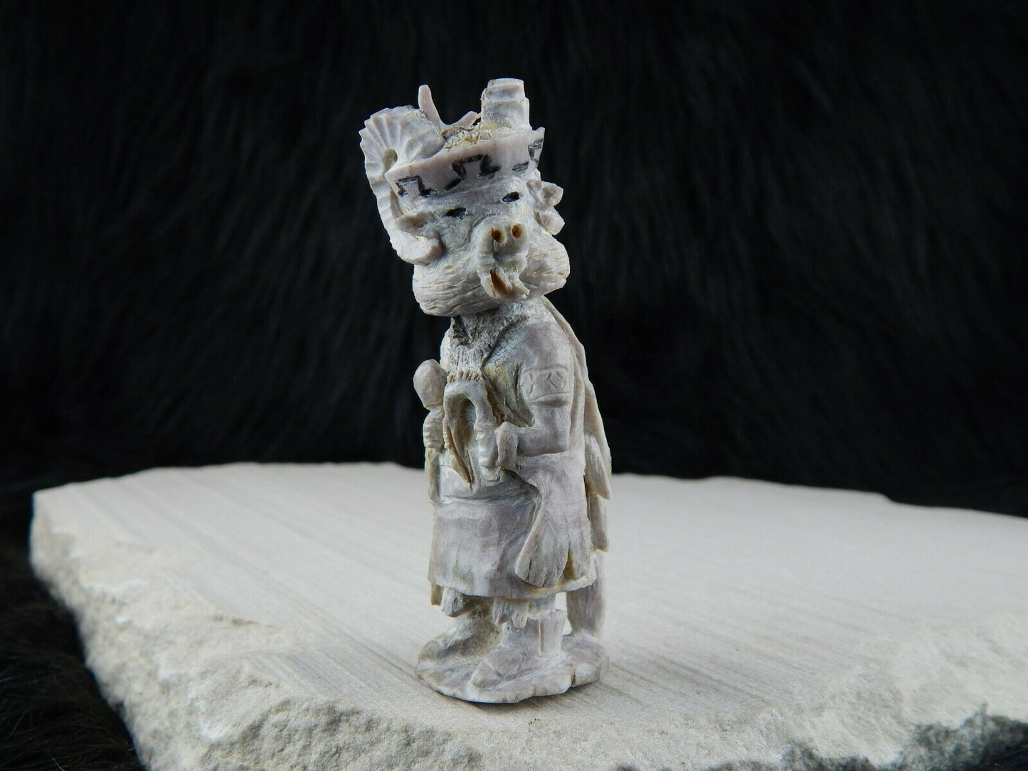 Dancer Zuni Fetish Carving - Lewis Malie Jr. - High Lonesome Trading