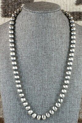 Navajo Sterling Silver Pearl Necklace - Jan Mariano