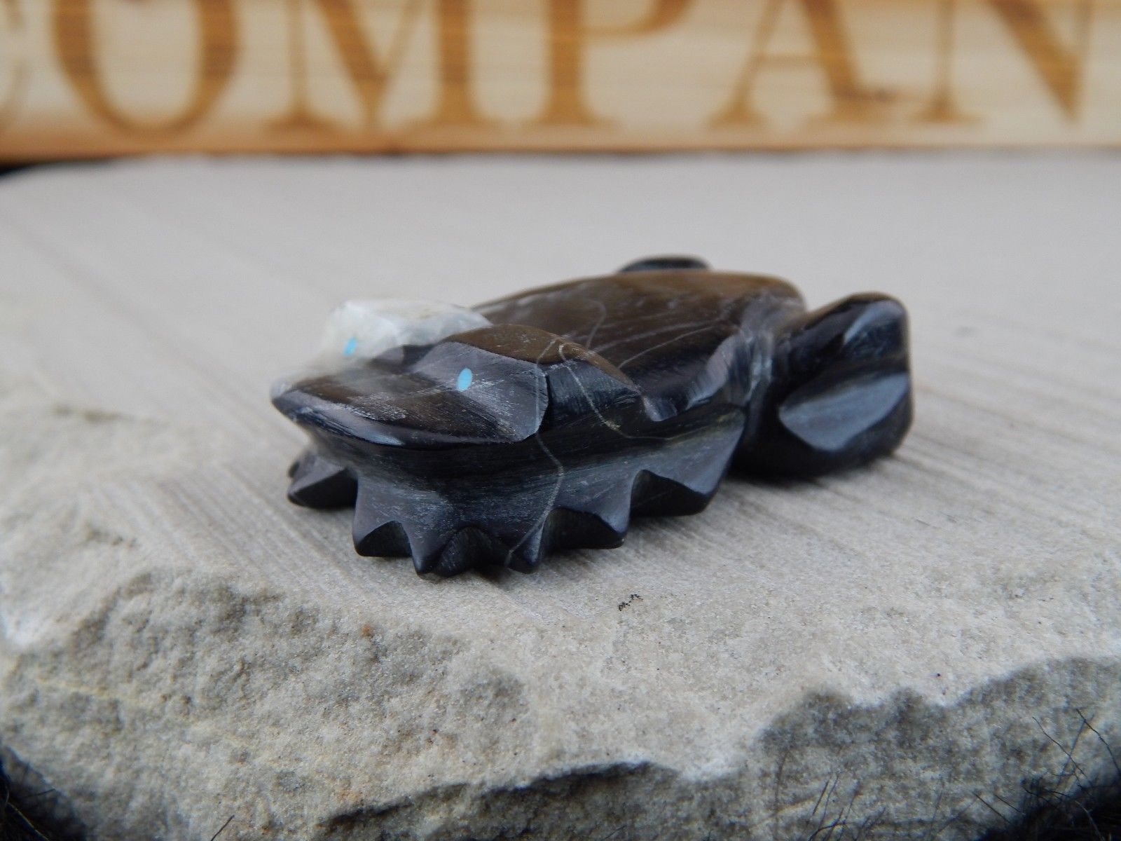 Frog Zuni Fetish Carving - Kelly Lementino - High Lonesome Trading