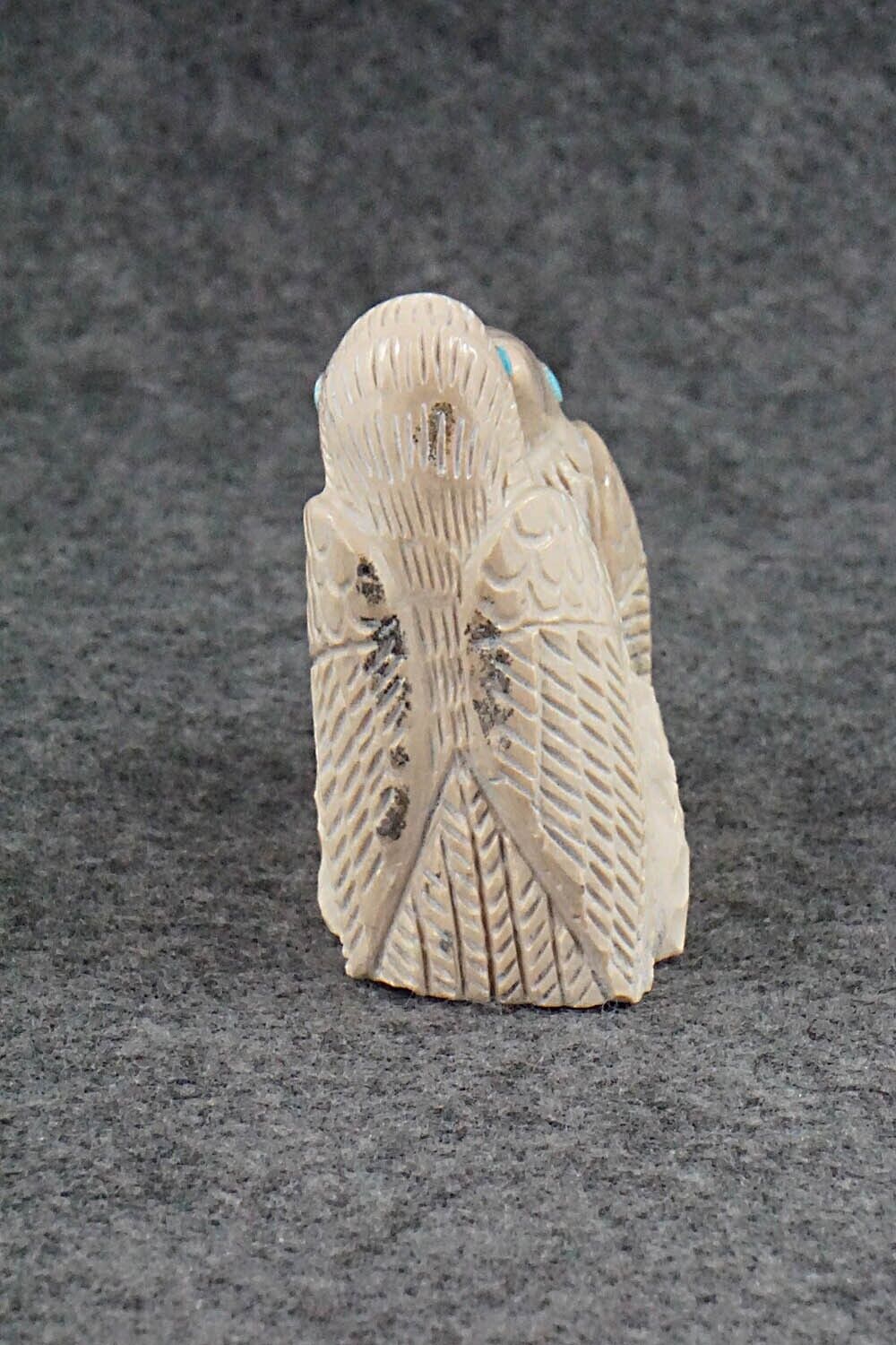 Hummingbird Zuni Fetish Carving - Carlton Kaamasee