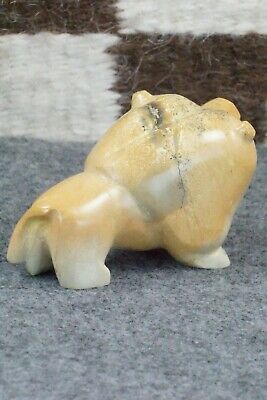 Lion Zuni Fetish Carving - Enrike Leekya