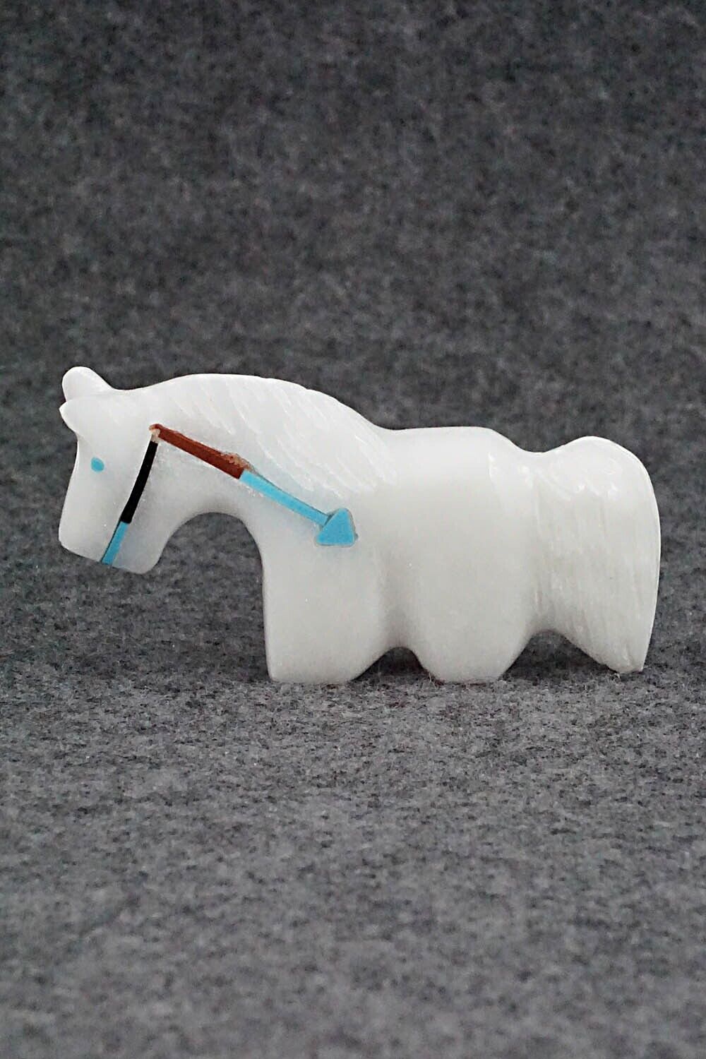 Horse Zuni Fetish Carving - Rodney Laiwakete