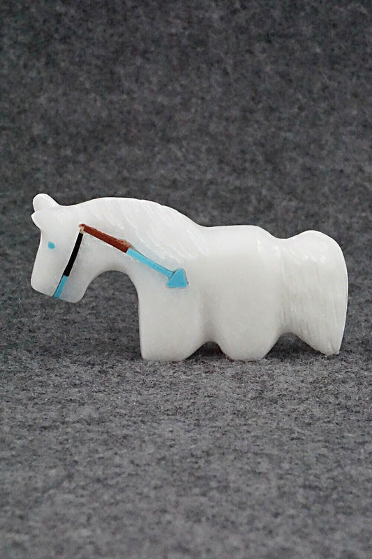 Horse Zuni Fetish Carving - Rodney Laiwakete