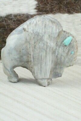 Buffalo Zuni Fetish Carving - Kevin Quam