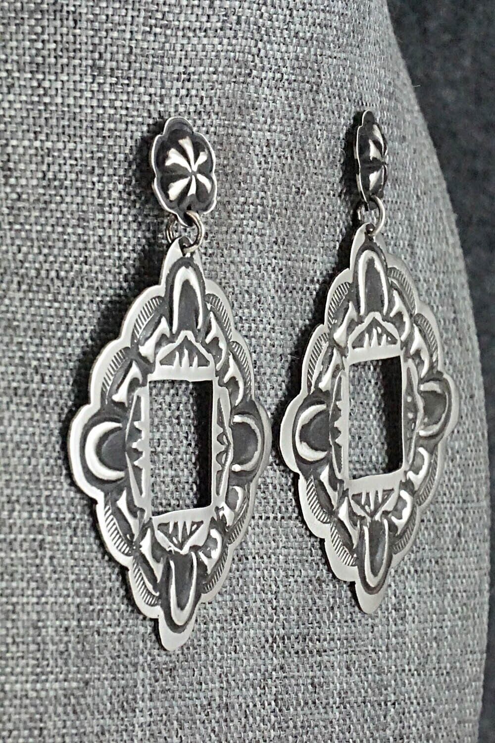 Sterling Silver Earrings - Lane Tahe