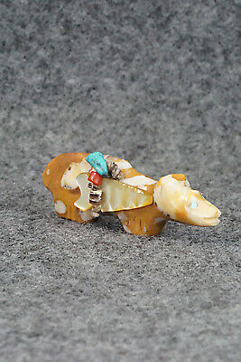 Bear Zuni Fetish Carving - Peter Gasper