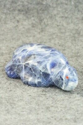 Turtle Zuni Fetish Carving - Daphne Quam