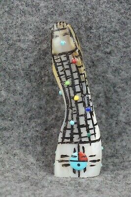 Corn Maiden Zuni Fetish Carving - Jared Amesoli