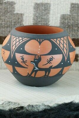 Zuni Pottery - Darla Westika