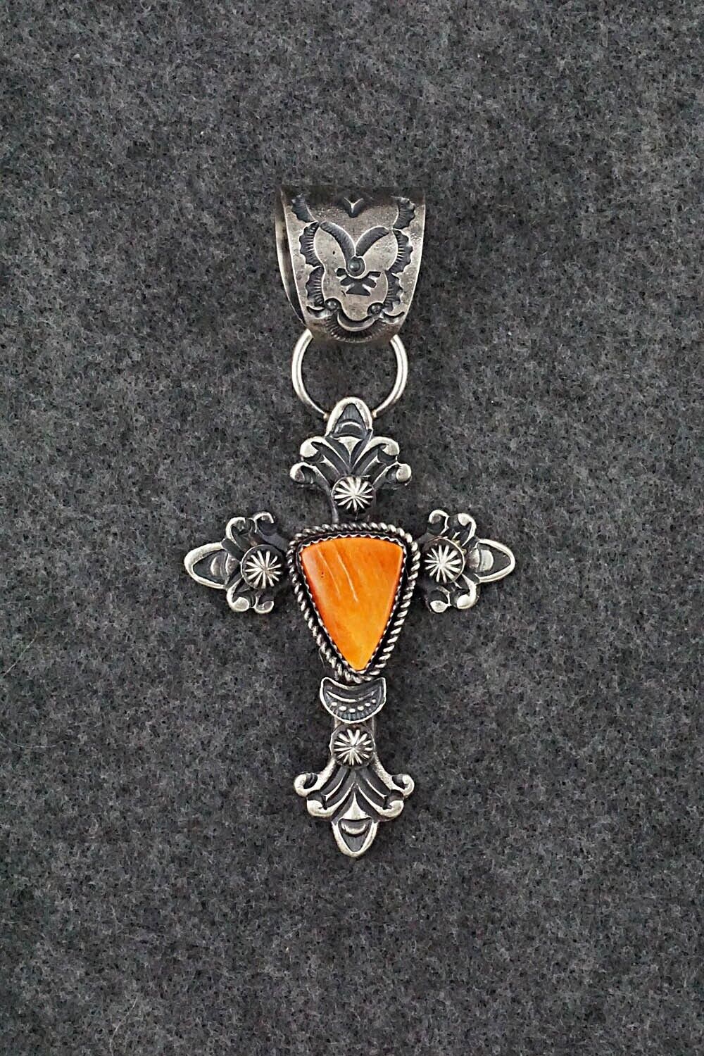 Spiny Oyster and Sterling Silver Pendant - Eva Billah