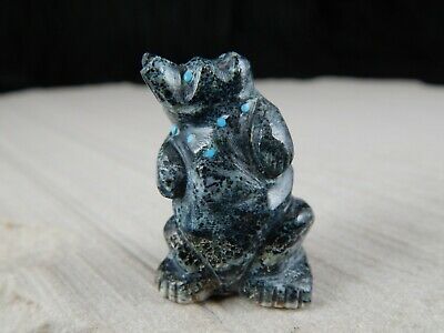 Bear Zuni Fetish Carving - Adrian Cachini - High Lonesome Trading