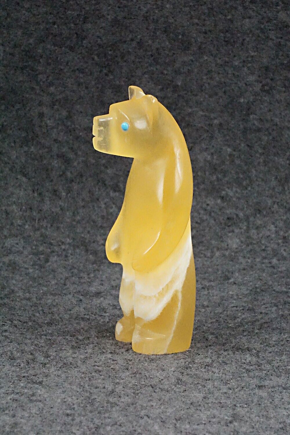 Bear Zuni Fetish Carving - Ronnie Lunasee