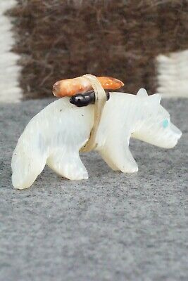 Wolf Zuni Fetish Carving - Andres Quandelacy