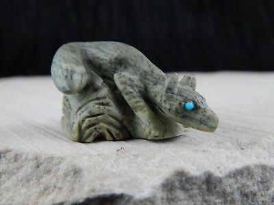 Wolf Zuni Fetish Carving - Wilfred Cheama - High Lonesome Trading
