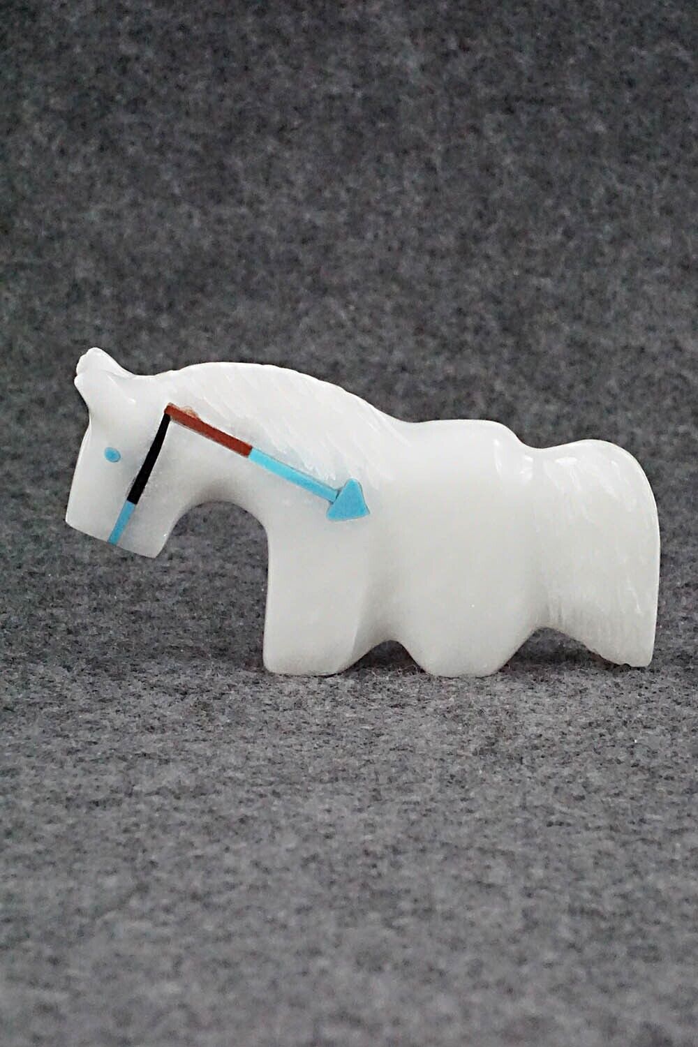 Horse Zuni Fetish Carving - Rodney Laiwakete