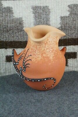 Zuni Pottery - Lorenda Cellicion