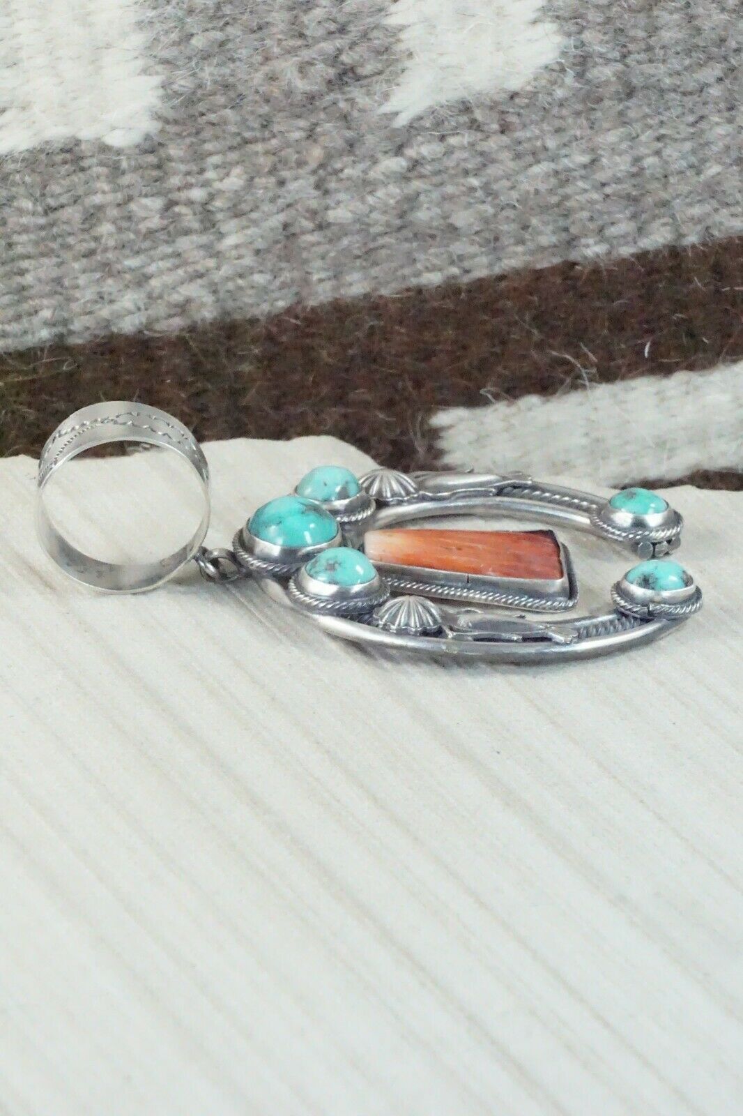 Turquoise, Spiny Oyster & Sterling Silver Naja Pendant - Raymond Delgarito