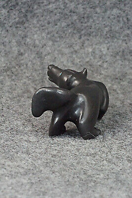 Wolf Zuni Fetish Carving - Albert Eustace
