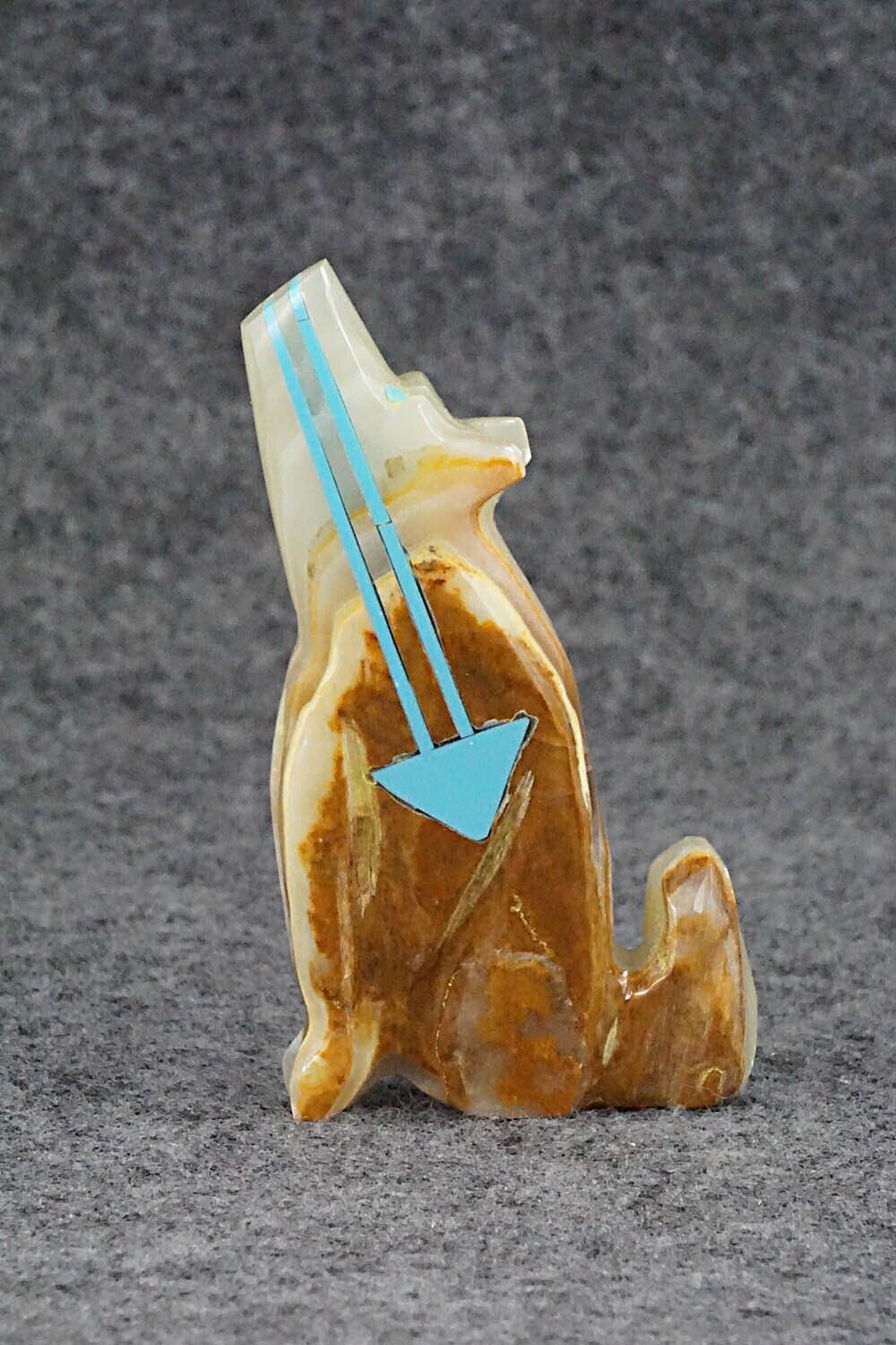 Coyote Zuni Fetish Carving - Rodney Laiwakete