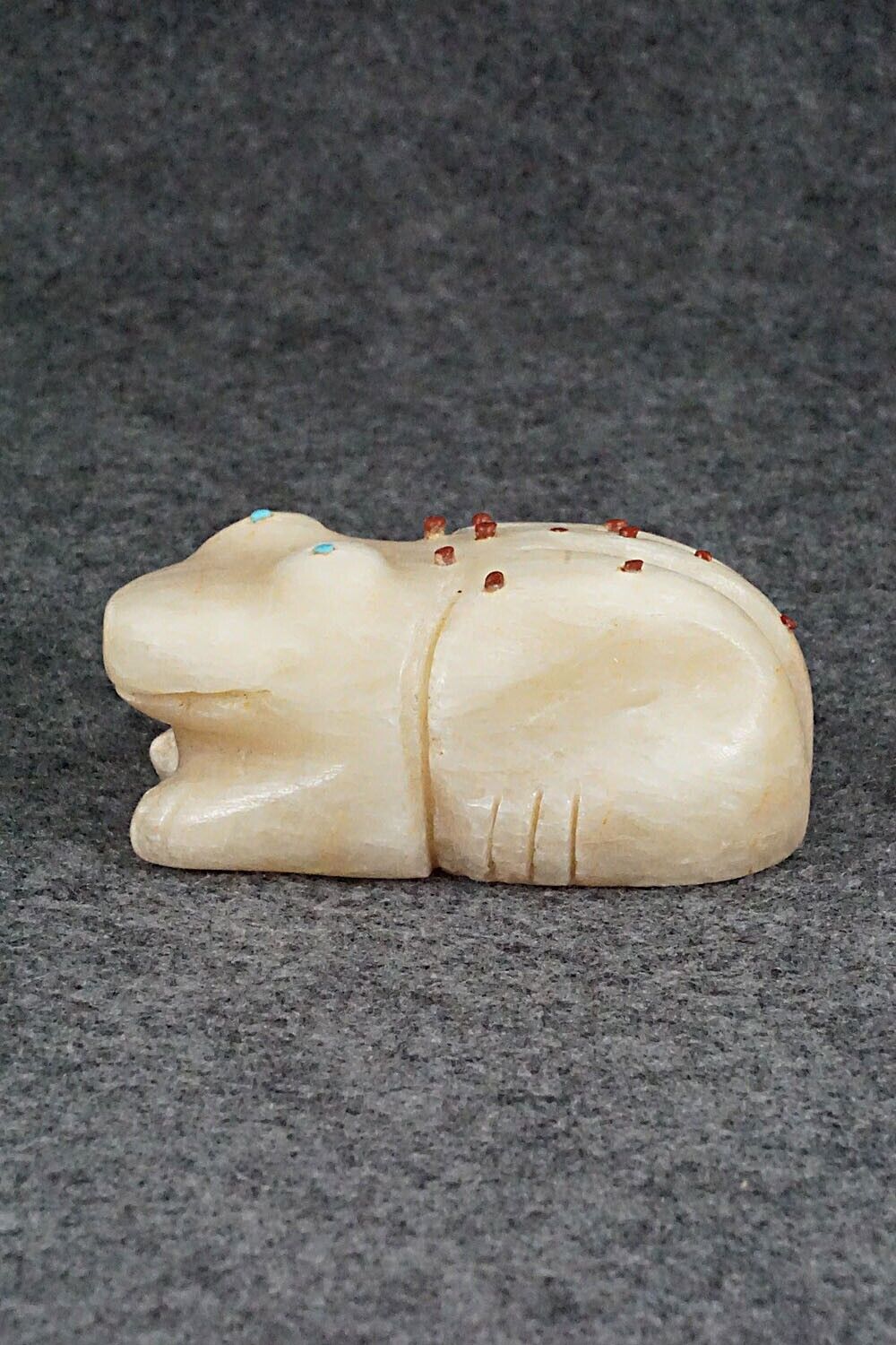 Frog Zuni Fetish Carving - Tyrone Poncho